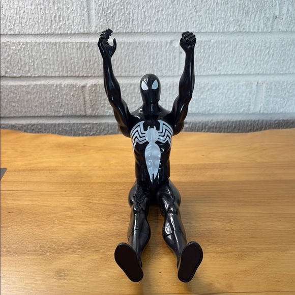 Marvel Ultimate Black Suit Spider-man Titan Hero Articulated Action Figure VGUC - Picture 4 of 11